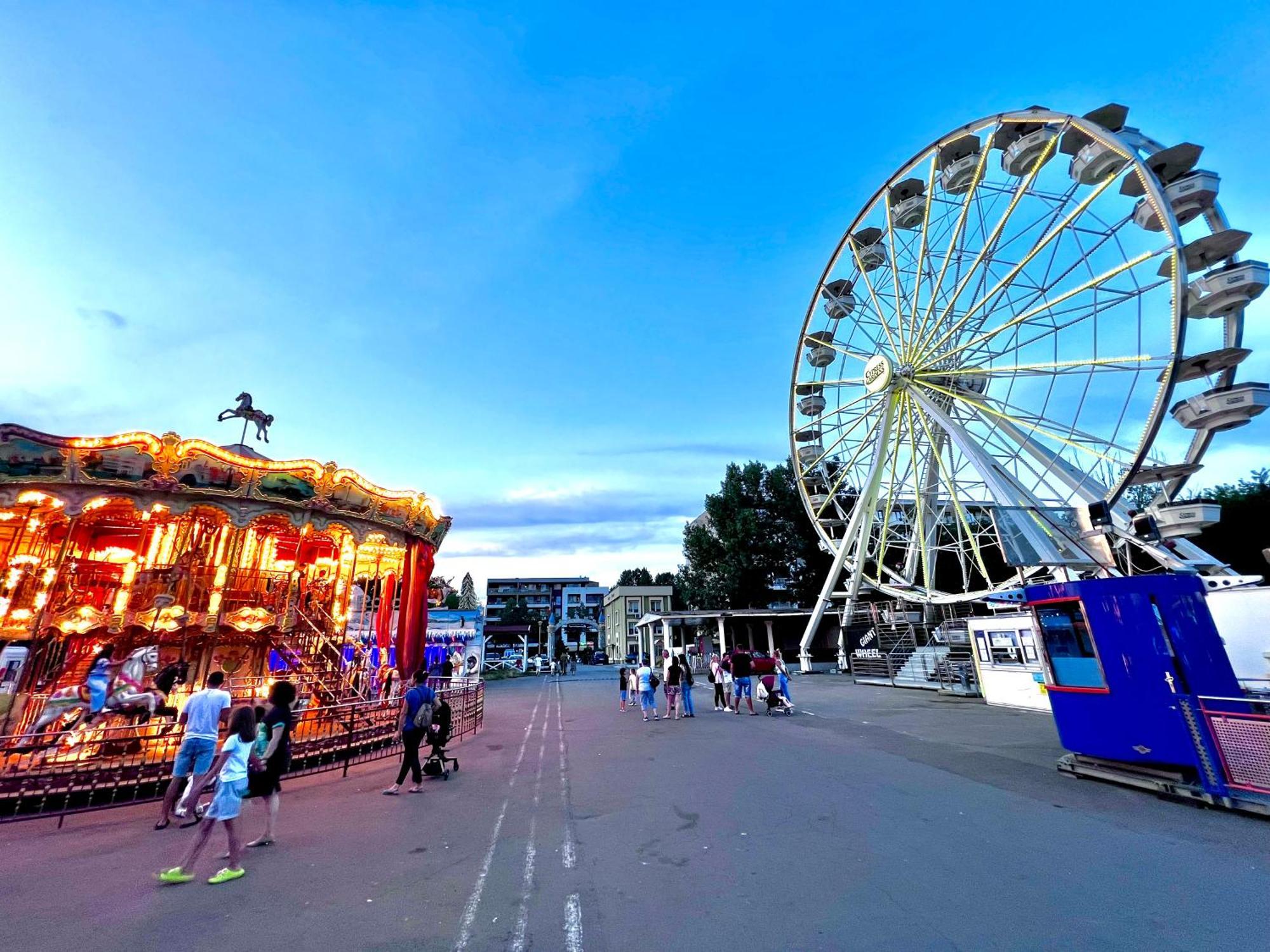 Coralia Luna Park Apartments Mamaia Eksteriør billede